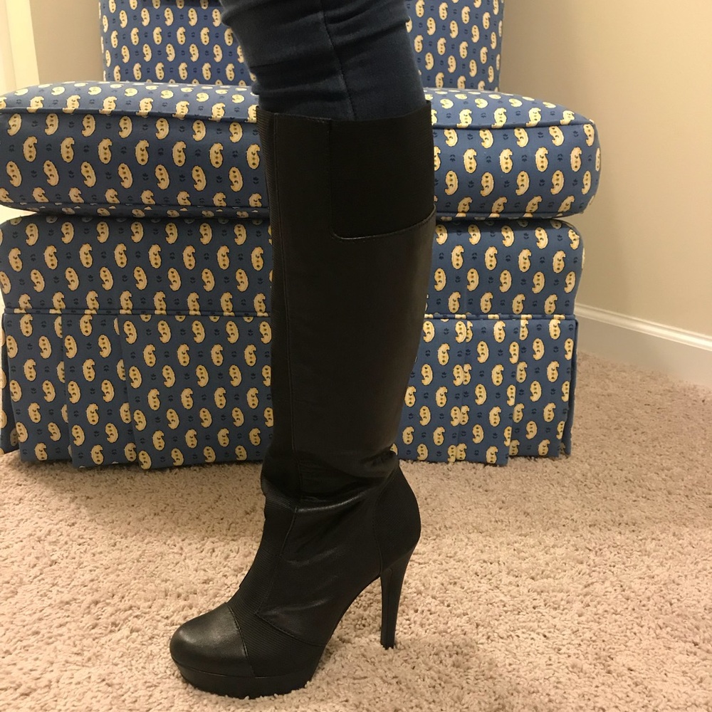 Jessica Simpson size 6 1/2 boots very lightly worn